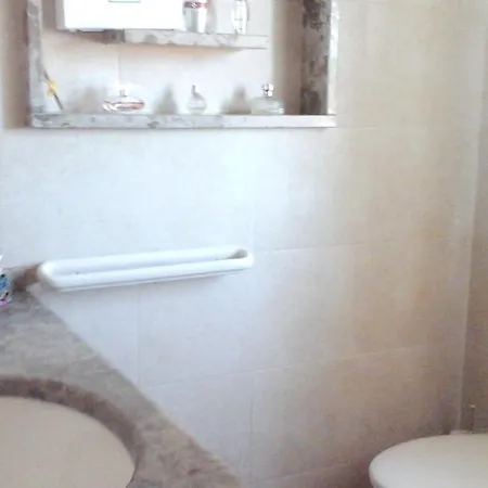 House With 2 Bedrooms In Salir De Matos With Wonderful Mountain View Balcony And Wifi 10 Km From The Beach Tatil Evi